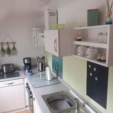 Holiday Apartment With 1 Bedroom * שיליג